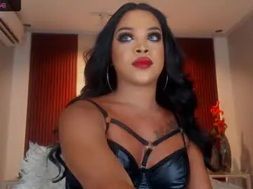 Chaturbate Free Porn Cam of urmajestytyra