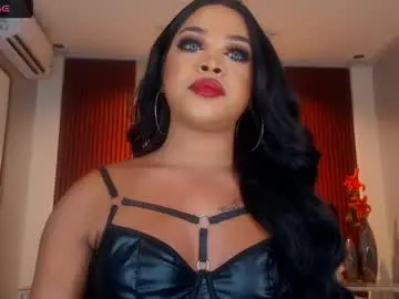 Chaturbate Free Porn Cam of urmajestytyra