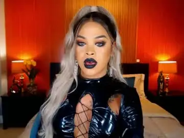 Chaturbate Sex Cam of urmajestytyra