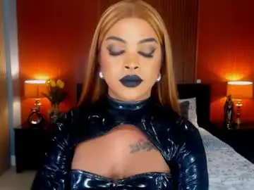 Chaturbate Free Live Porn of urmajestytyra