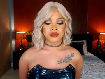 Chaturbate Free Porn Cam of urmajestytyra
