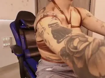 Chaturbate Live Sex of adelineefoxxx