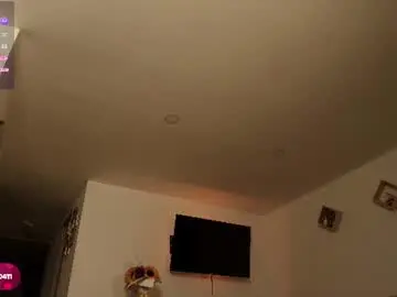 Chaturbate Best live sex cam show of adelineefoxxx