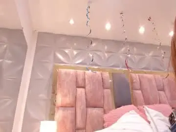 Chaturbate Free Porn Cam of charlotte_icee