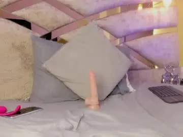 Chaturbate Free Porn Cam of miia_velvet