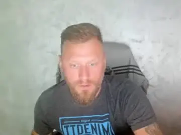 Chaturbate Live Sex Cam of alexboy2022