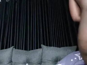 Chaturbate Live Porn of darktanqueen