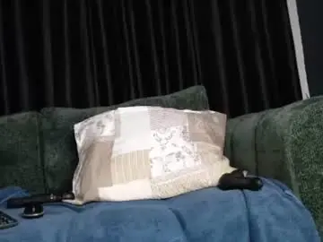 Chaturbate Live Porn of darktanqueen