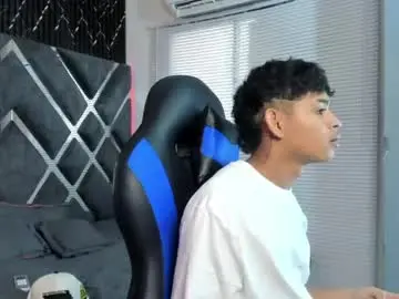 Chaturbate Live Sex Cam of nova_mitchell