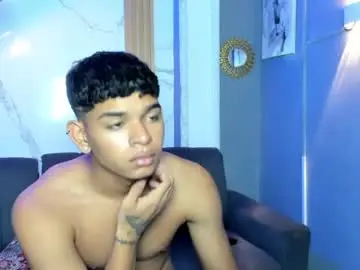 Chaturbate Best live sex cam show of nova_mitchell