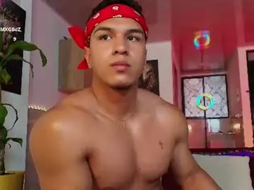 Chaturbate Best live sex cam show of taylor_johnn