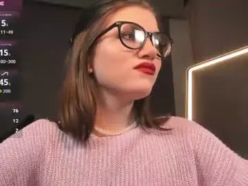 Chaturbate Live Sex Cam of cathybarnes