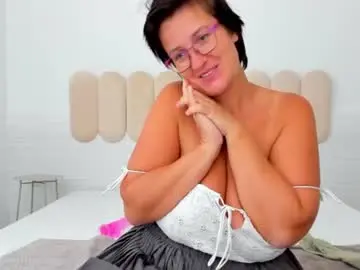 Chaturbate Best Webcam of curvyjules69