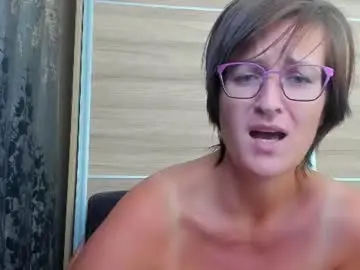 Chaturbate Best Webcam of curvyjules69