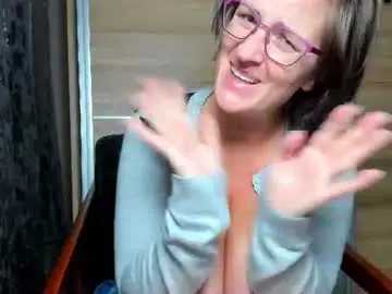Chaturbate Sex Cam of curvyjules69