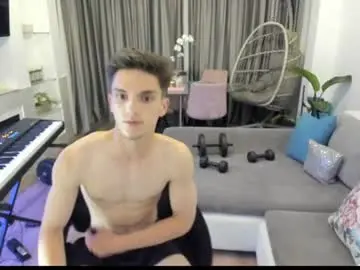 Chaturbate Live Sex Cam of johnnyk8