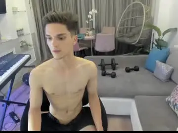Chaturbate Best live sex cam show of johnnyk8