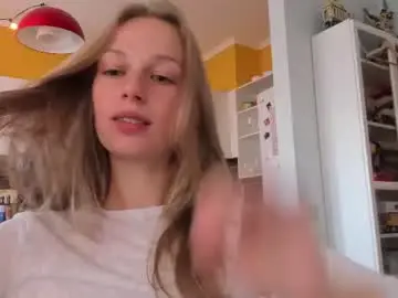 Chaturbate Best live sex cam show of magic_couple13