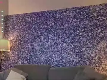 Chaturbate Live Sex Cam of meowmurr_