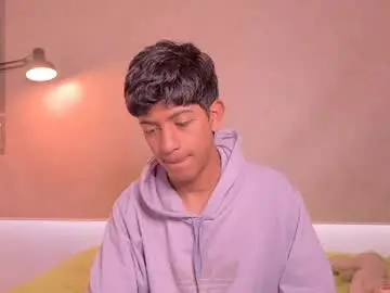 Chaturbate Adult Webcams of teobuff