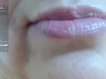 Chaturbate Nude Webcam of kerly_doll