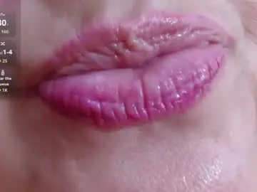 Chaturbate Free Porn Cam of kerly_doll