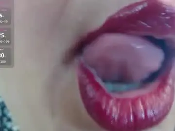 Chaturbate Free Live Porn of kerly_doll