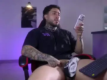 Chaturbate Watch Live Sex Cams of leosalvatore_