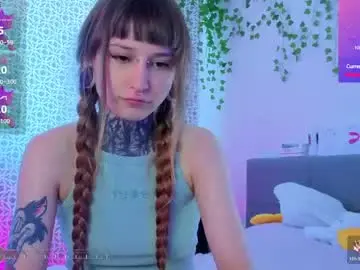 Chaturbate Free Porn Cam of lilith_poison