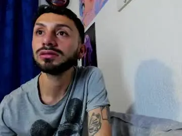 Chaturbate Live Porn of santi_mateo