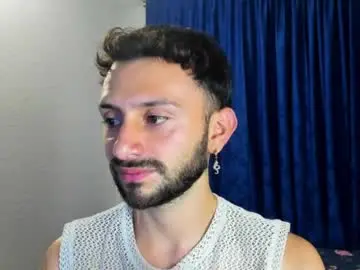Chaturbate Best live sex cam show of santi_mateo