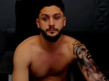 Chaturbate Live Sex Cam of troywade