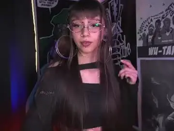Chaturbate Watch Live Sex Cams of elle_uwu