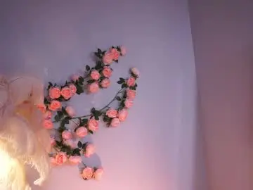 Chaturbate Watch Live Sex Cams of lureofeva_
