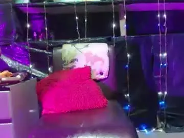 Chaturbate Watch Live Sex Cams of marian_bailey7