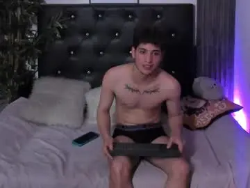 Chaturbate Sex Chat of massimo_turner