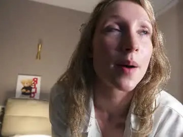 Chaturbate Live Sex Cam of mell_issa