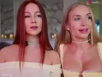 Chaturbate Best live sex cam show of mia_cloudy