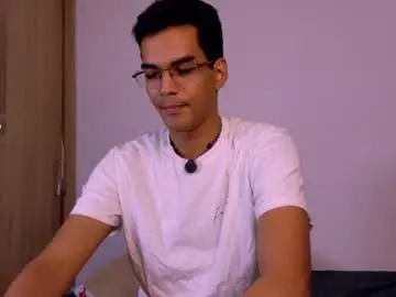 Chaturbate Private Sex Chat of pikashuu7u7
