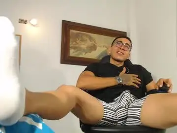 Chaturbate Free Live Porn of alejandrocock23