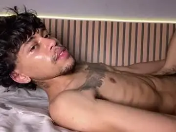 Chaturbate Live Sex Cam of longhorsecoxk