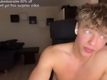 Chaturbate Live Sex Cam of lukedesirable