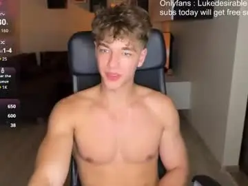 Chaturbate Live Porn of lukedesirable