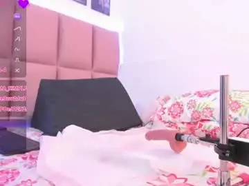 Chaturbate Free Porn Cam of samanthaclaus1