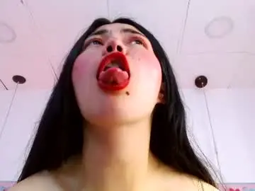 Chaturbate Live Sex Cam of tamyygh_