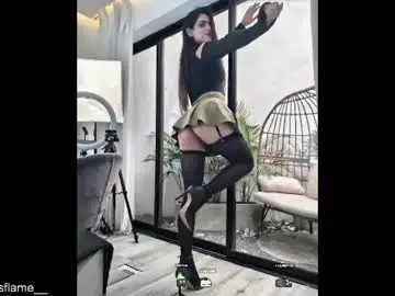 Chaturbate Watch Live Sex Cams of venus_flame