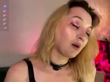 Chaturbate Live Sex of _ccrystaa_