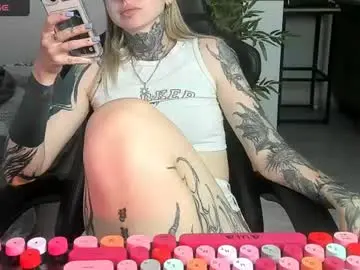 Chaturbate Free Live Porn of _feralberry__