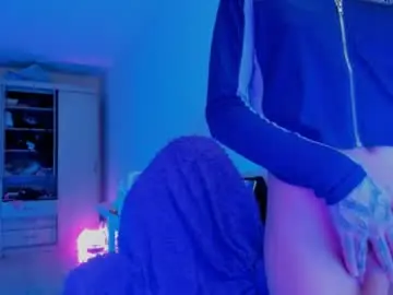 Chaturbate Best live sex cam show of elli_26