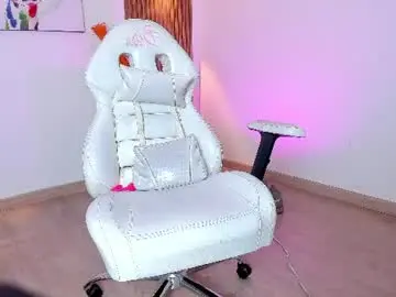 Chaturbate Best live sex cam show of flor_pink